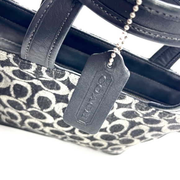 *RARE* Vintage Coach! 🖤 2000 Wool & Leathered Tote - Picture 12 of 15